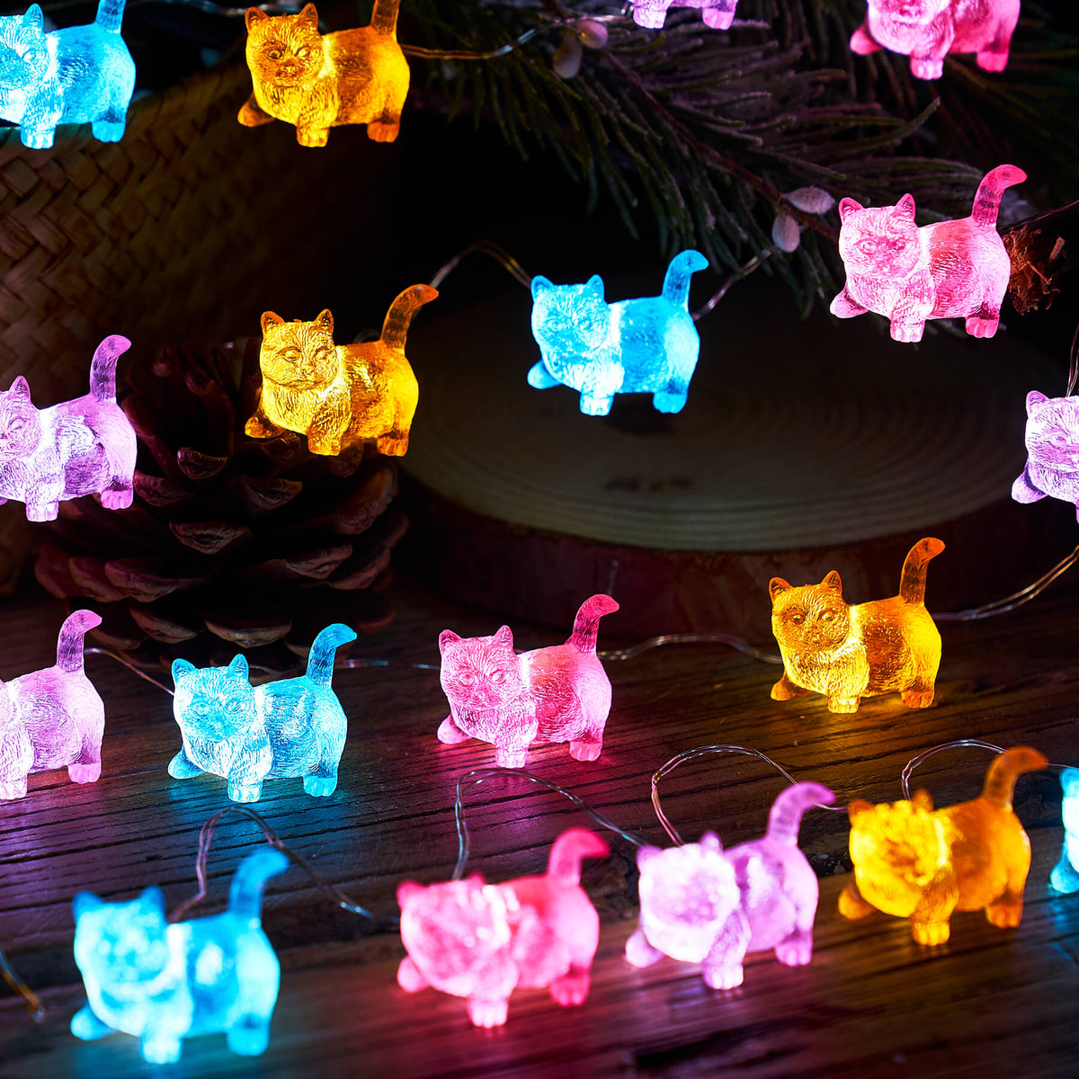 Warm cat shaped fairy lights for playful room lighting