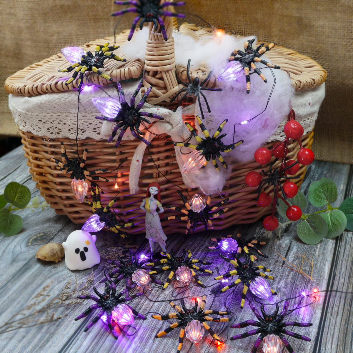 Halloween Spider String Lights - 15 3D Spiders with Remote & Timer
