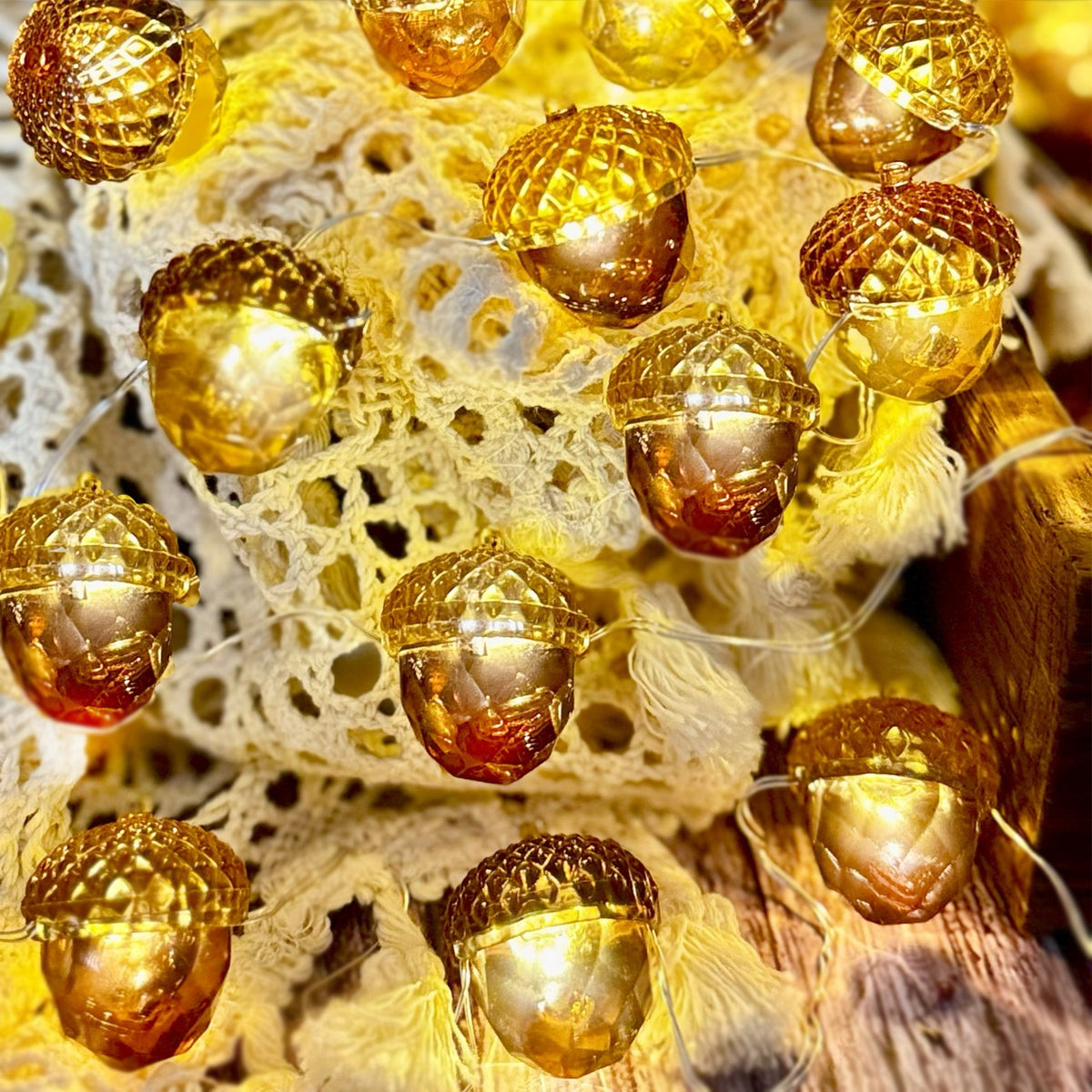 Diamond-Cut Acorn String Lights for Cozy Fall Decor